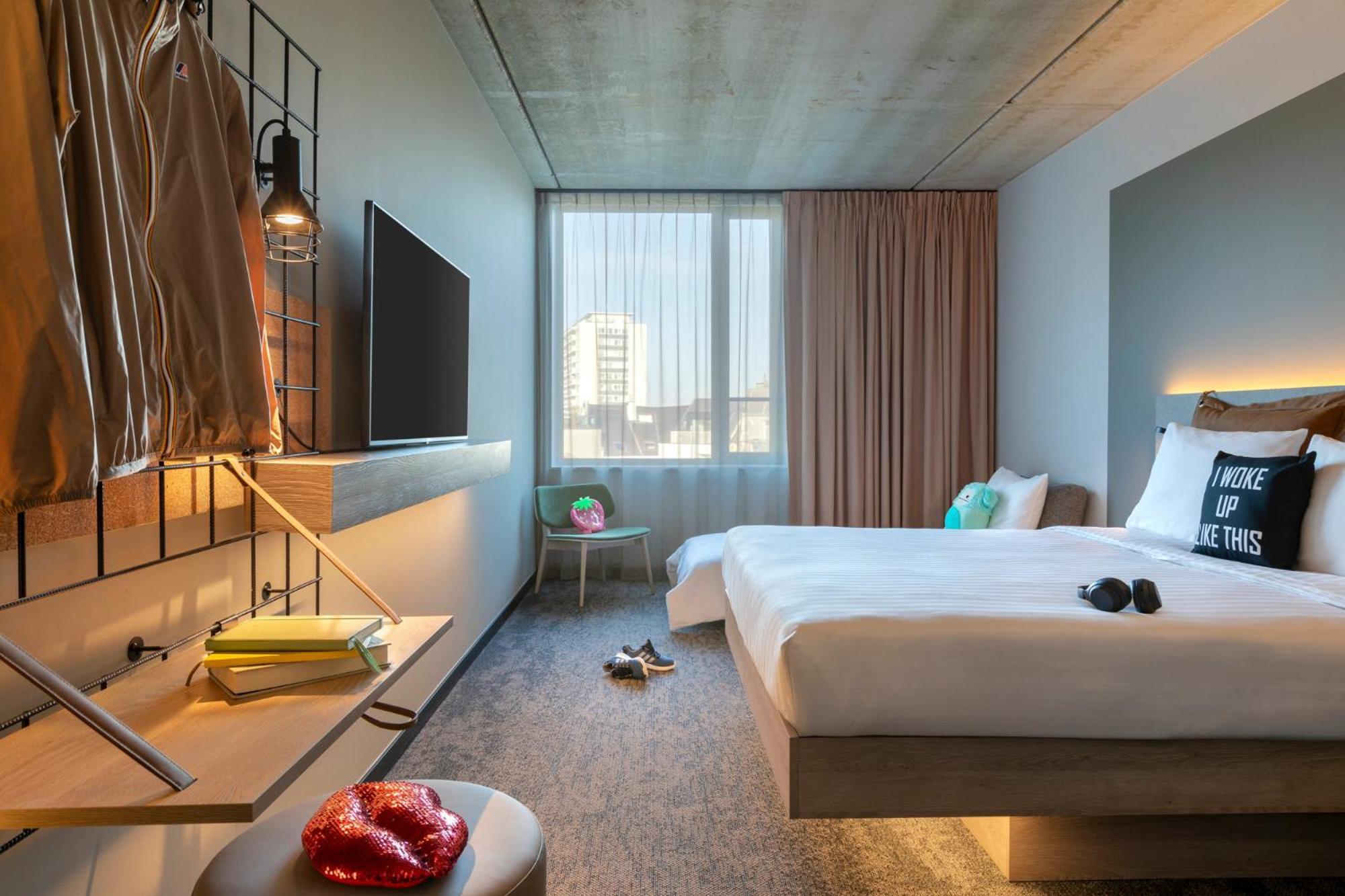 Hotel Moxy Anversa Esterno foto