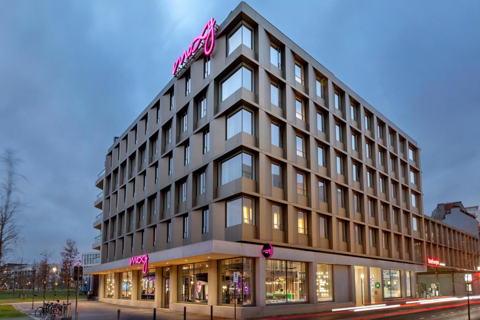 Hotel Moxy Anversa Esterno foto