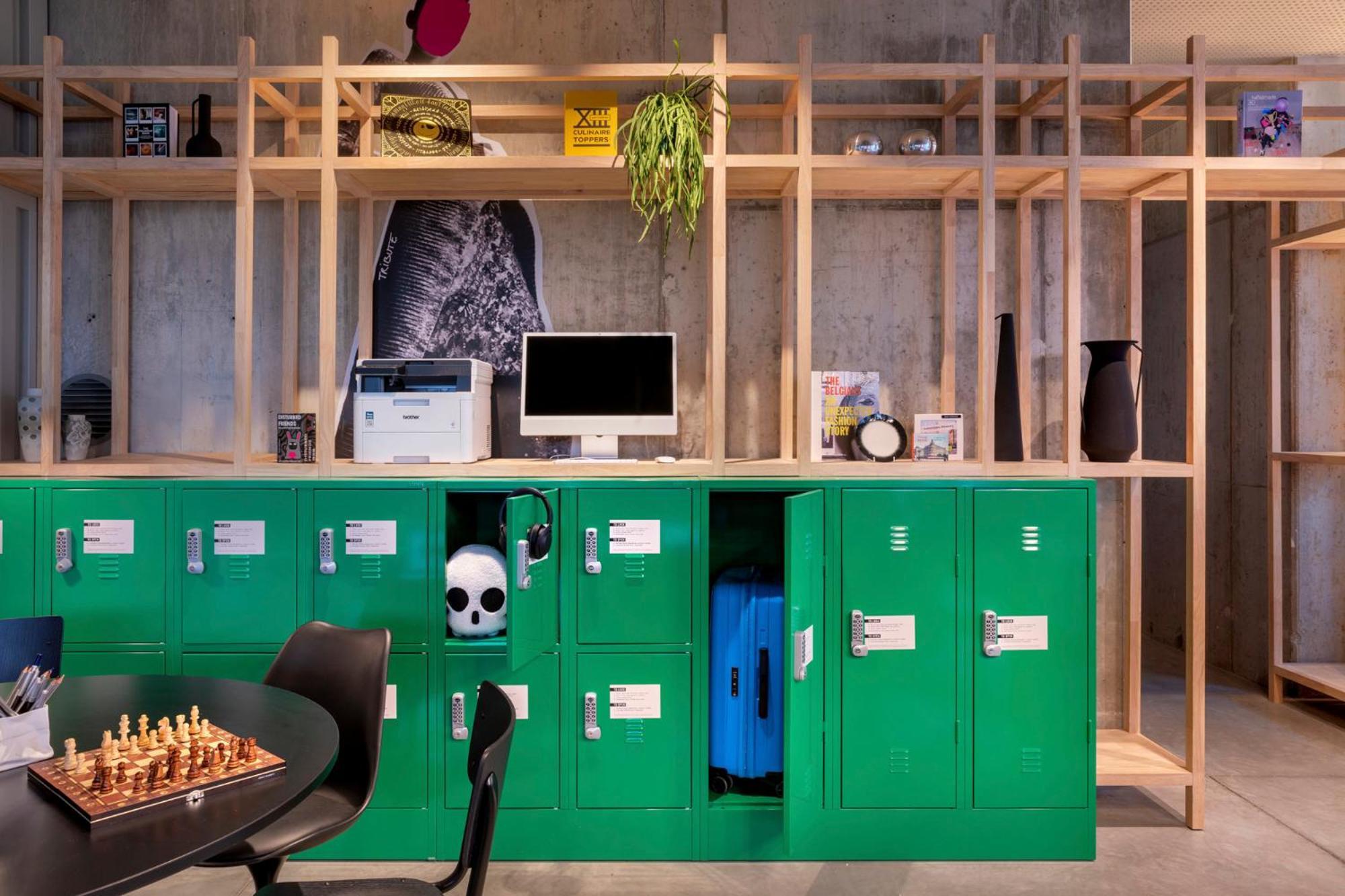 Hotel Moxy Anversa Esterno foto