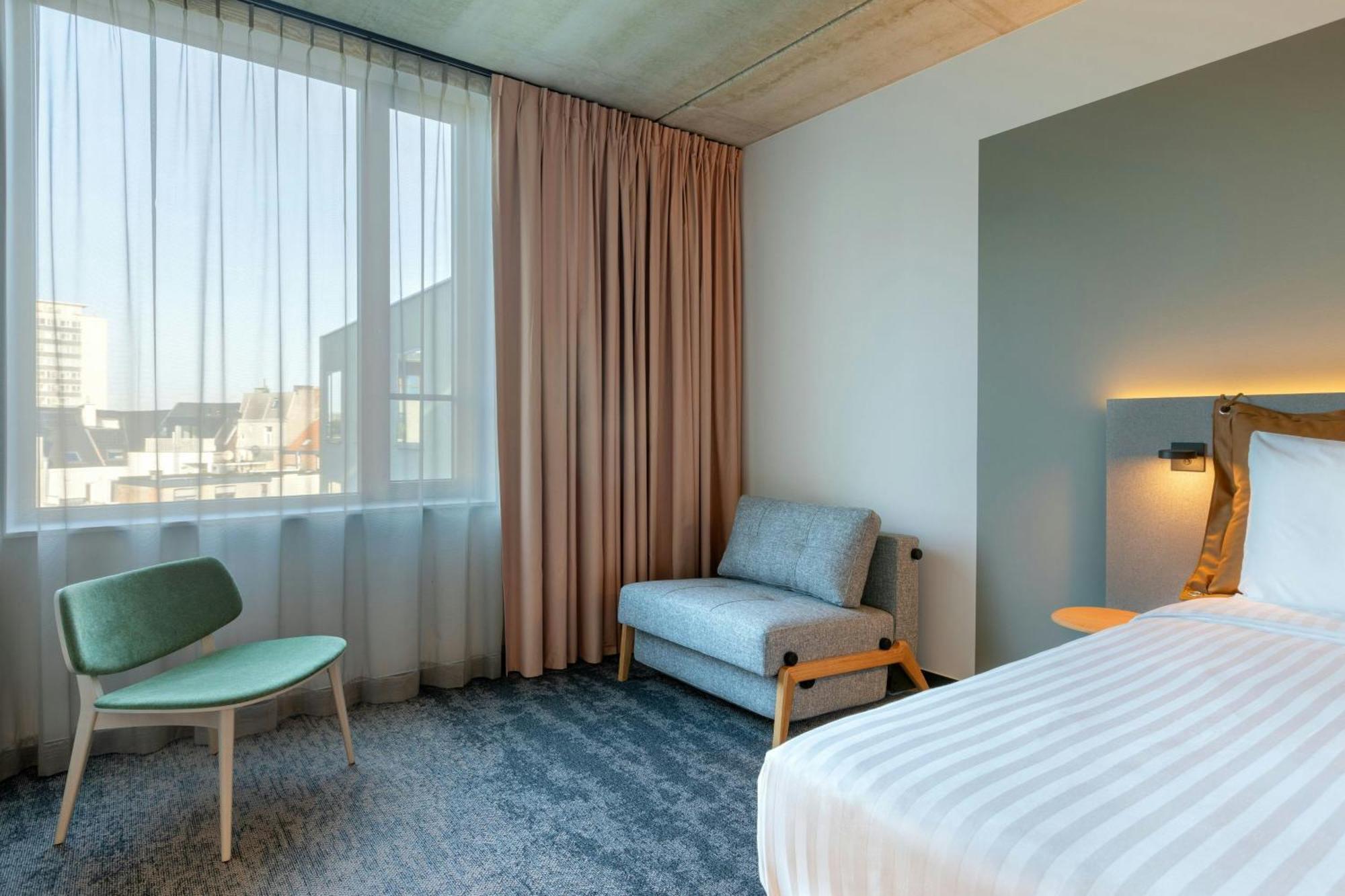 Hotel Moxy Anversa Esterno foto