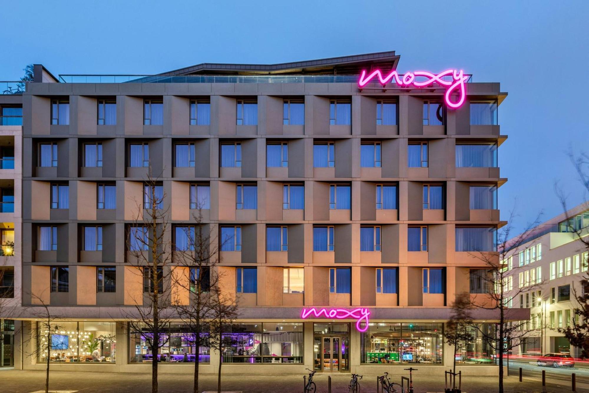 Hotel Moxy Anversa Esterno foto